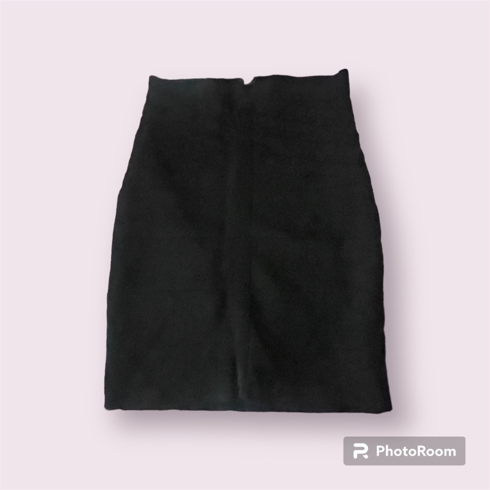 Bebe bondage skirt